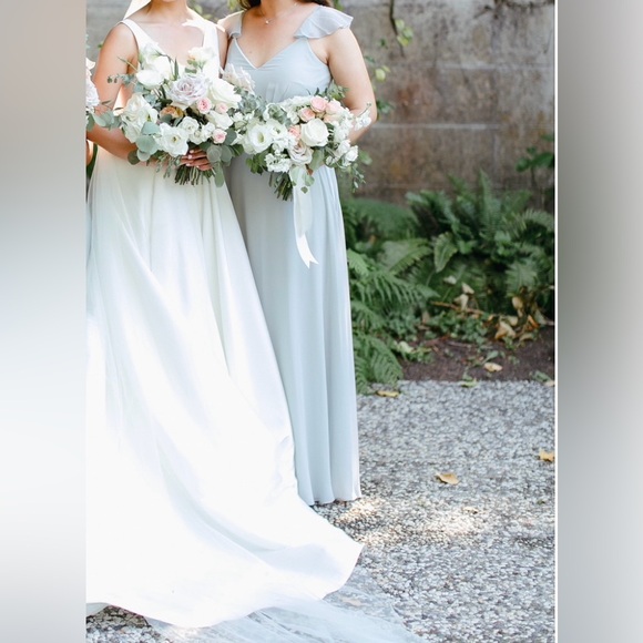 Birdy Grey Dresses & Skirts - Birdy grey dove grey bridesmaid dress with fluttery cap sleeves (hemmed to ~5’4)